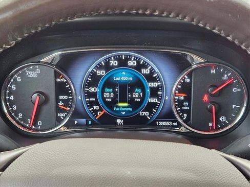 Used 2019 GMC Acadia Denali w/ Technology Package FWD image 11