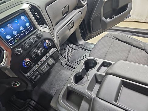 Certified 2021 Chevrolet Silverado 1500 RST image 29