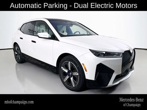 Used 2025 BMW iX M60 AWD/4WD image 1