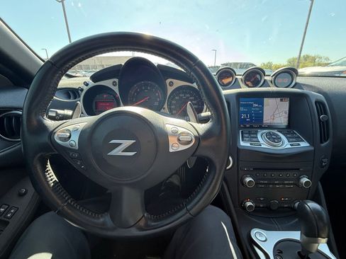 Used 2013 Nissan 370Z Touring w/ Sport Pkg RWD image 20