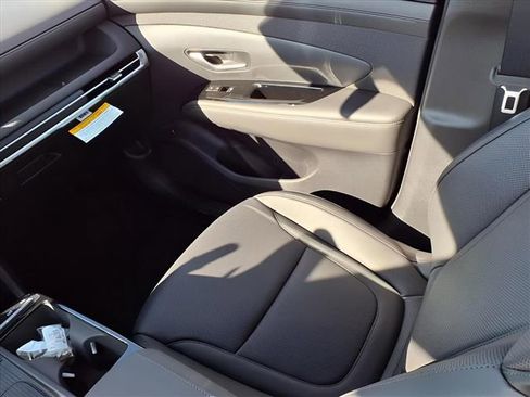 New 2026 Hyundai Tucson Limited image 15