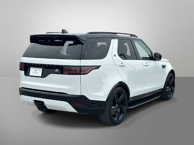 Used 2025 Land Rover Discovery Dynamic SE AWD/4WD image 26