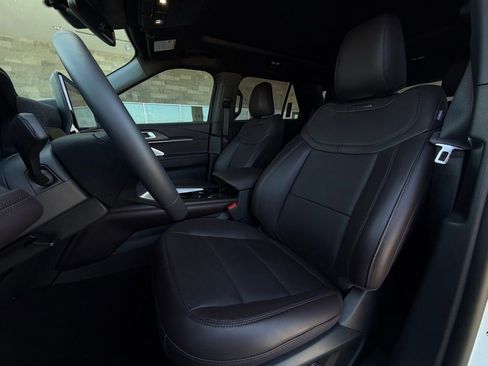New 2026 Ford Explorer Platinum RWD image 42