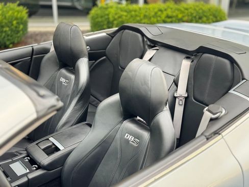 Used 2012 Aston Martin DBS Volante image 68