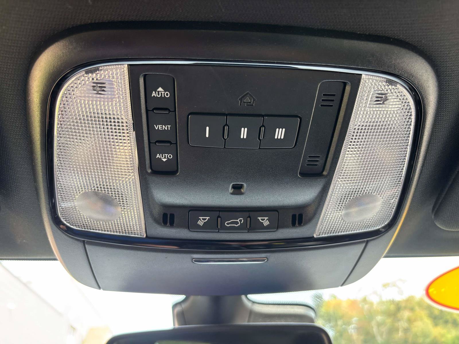 Used 2024 Dodge Durango GT AWD/4WD image 19