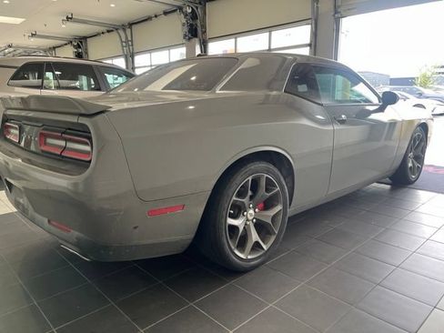 Used 2019 Dodge Challenger GT RWD image 8
