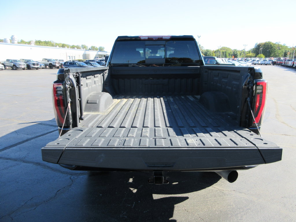Certified 2024 GMC Sierra 2500 AT4 w/ AT4 Premium Plus Package AWD/4WD image 8