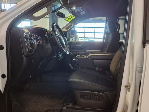 Used 2023 Chevrolet Silverado 2500 LT w/ Convenience Package image 18