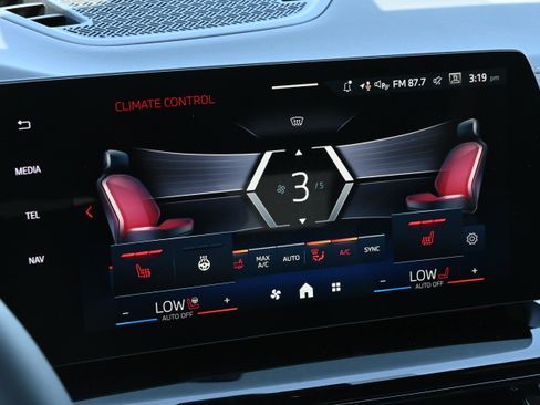 New 2026 BMW X2 xDrive28i image 18