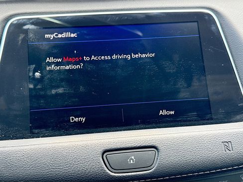 Used 2020 Cadillac XT4 Premium Luxury w/ Driver Awareness Package FWD image 32