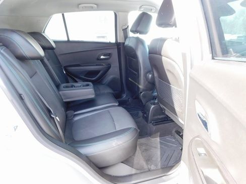 Used 2016 Chevrolet Trax LT w/ LT Convenience Package image 20