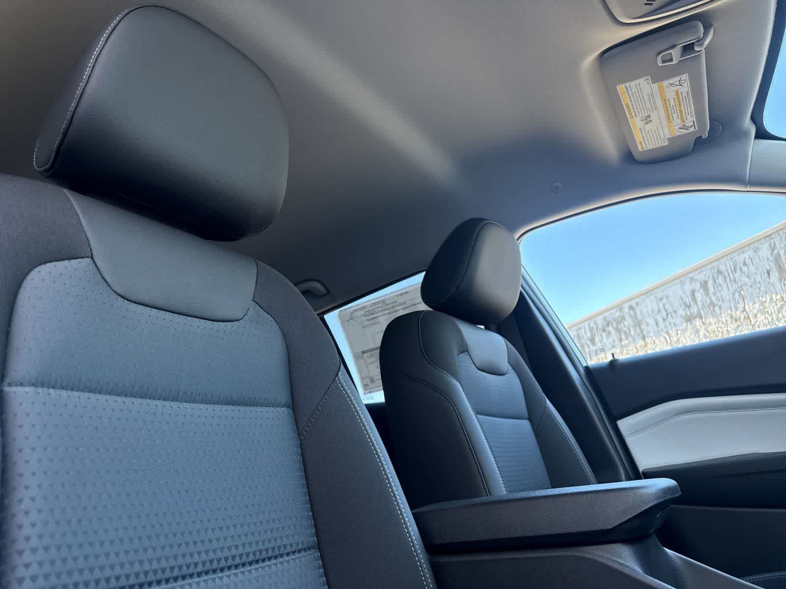 New 2026 Chevrolet Trax LT FWD image 17