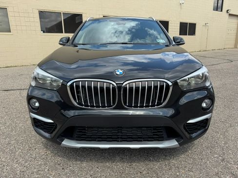 Used 2018 BMW X1 xDrive28i w/ Convenience Package AWD/4WD image 2