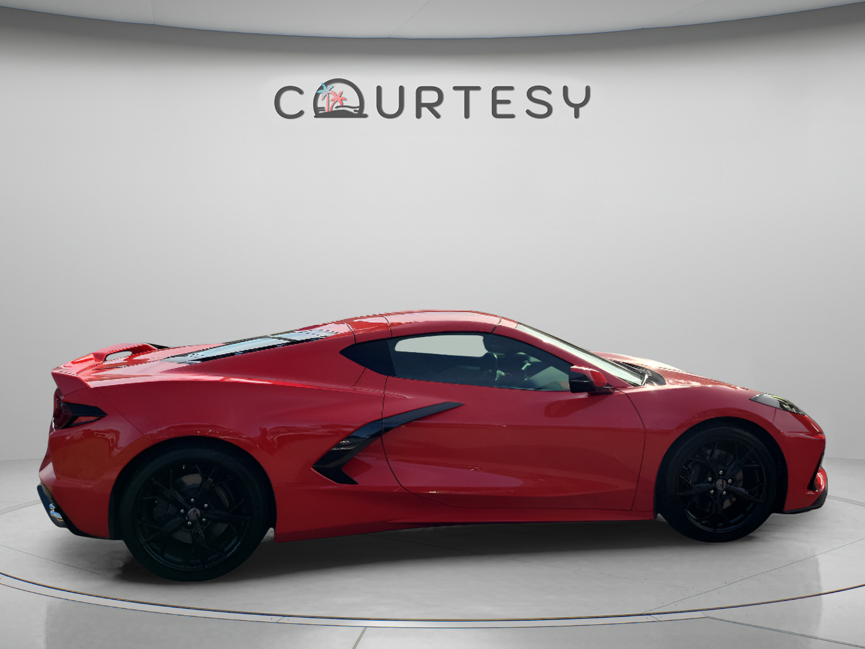 Used 2020 Chevrolet Corvette Stingray Preferred Cpe w/ 2LT Preferred Equipment Group RWD image 4