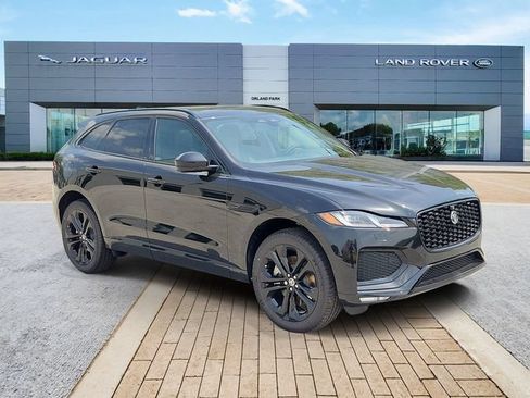 New 2026 Jaguar F-PACE R-Dynamic S AWD/4WD image 3