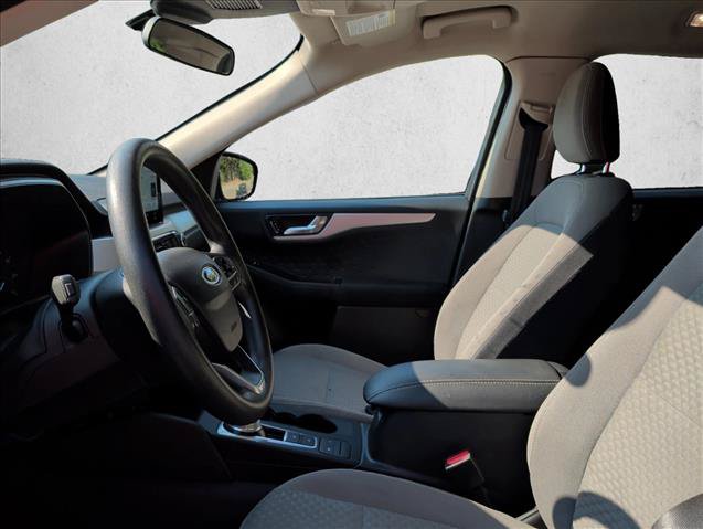 Used 2020 Ford Escape SE FWD image 10
