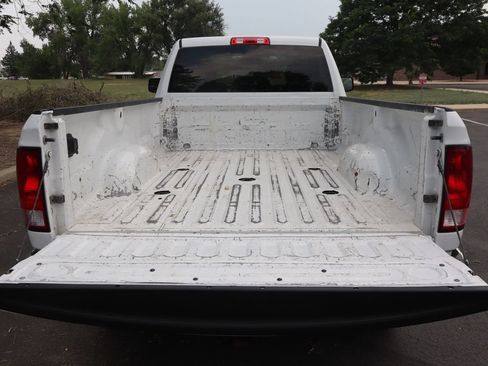 Used 2016 RAM 2500 Tradesman w/ Chrome Appearance Group AWD/4WD image 14