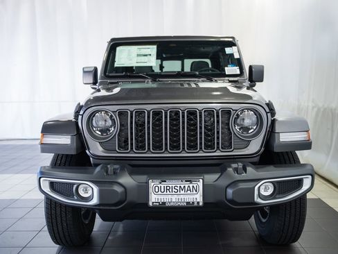 New 2026 Jeep Gladiator Sport AWD/4WD image 2