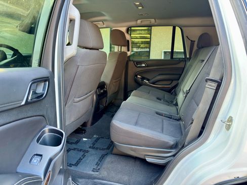 Used 2019 Chevrolet Tahoe LS image 10