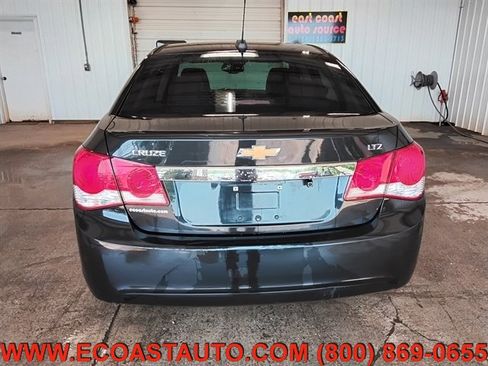 Used 2016 Chevrolet Cruze LT image 8