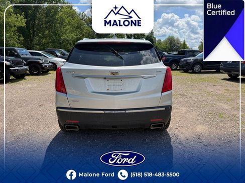 Used 2017 Cadillac XT5 Luxury w/ Driver Awareness Package AWD/4WD image 6