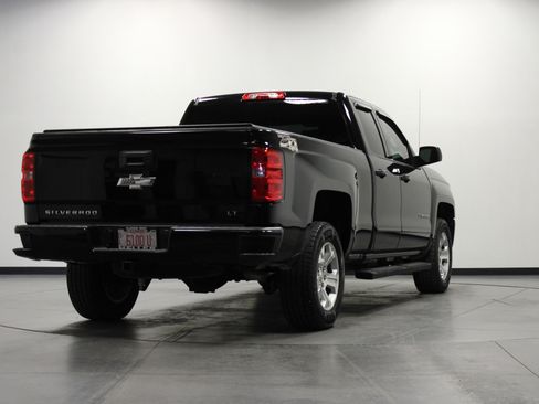 Used 2018 Chevrolet Silverado 1500 LT w/ All Star Edition AWD/4WD image 4