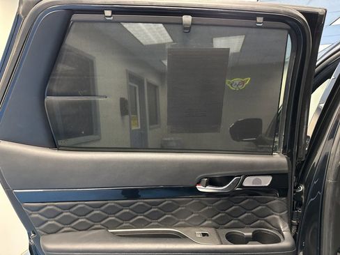 Used 2021 Hyundai Palisade Calligraphy image 22