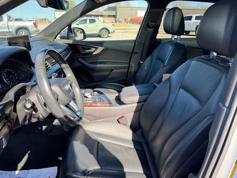 Used 2018 Audi Q7 3.0T Premium Plus AWD/4WD image 12