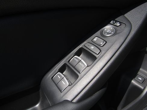 Used 2021 Honda Accord Touring image 22