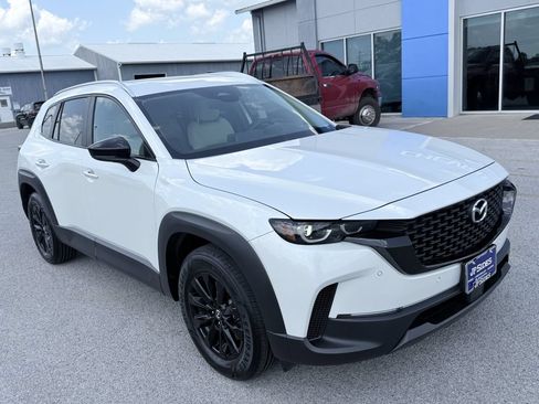 Used 2026 MAZDA CX-50 AWD 2.5 S w/ Preferred Pkg image 3