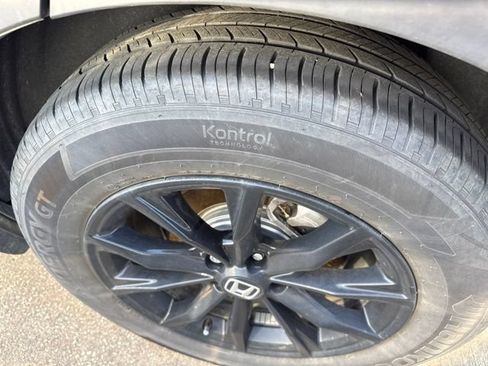 Used 2025 Honda CR-V Sport-L image 7