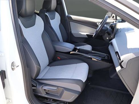 Certified 2023 Volkswagen ID.4 Pro RWD image 21
