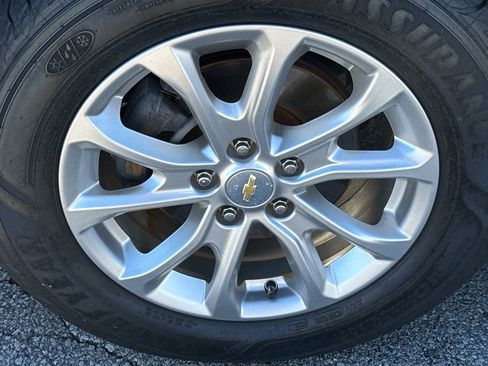 Used 2020 Chevrolet Equinox LT AWD/4WD image 9