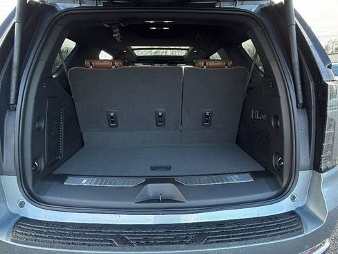 New 2026 Chevrolet Tahoe High Country image 10