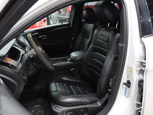 Used 2013 Ford Taurus SHO image 35