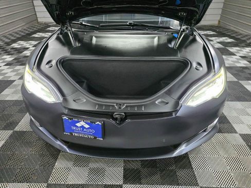 Used 2019 Tesla Model S Long Range image 38