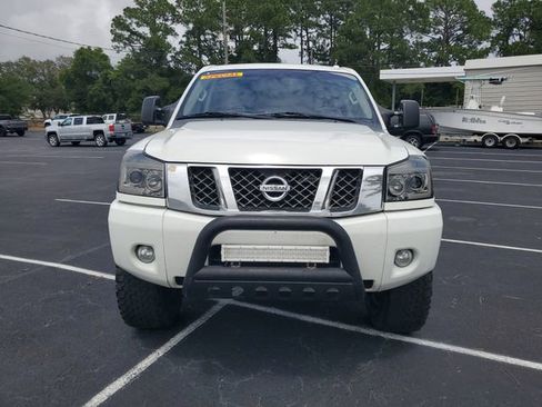 Used 2014 Nissan Titan PRO-4X w/ Pro-4x Luxury Package AWD/4WD image 2