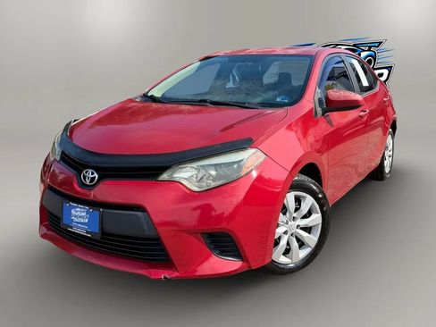 Used 2014 Toyota Corolla LE FWD image 1