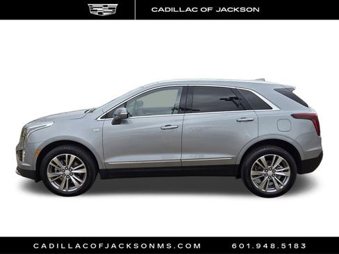 Used 2025 Cadillac XT5 Premium Luxury image 25