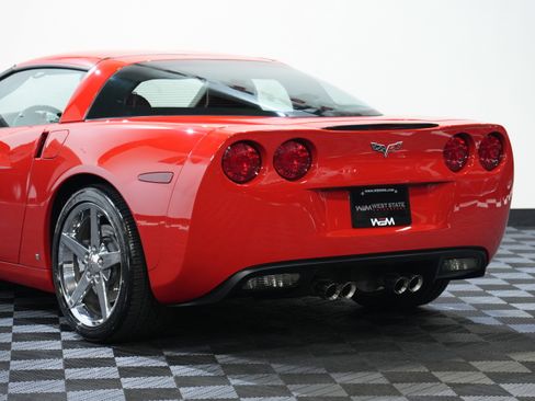 Used 2007 Chevrolet Corvette Coupe w/ Preferred Equipment Group image 15