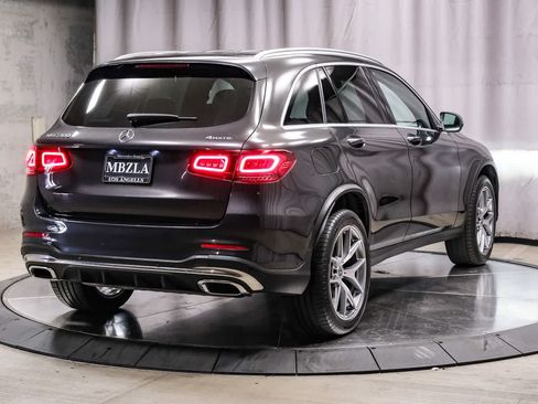 Certified 2022 Mercedes-Benz GLC 300 4MATIC image 4