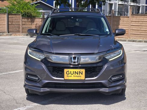 Used 2019 Honda HR-V Touring image 8