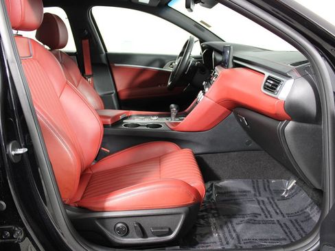 Used 2023 Genesis G70 2.0T w/ Sport Prestige Package AWD/4WD image 19