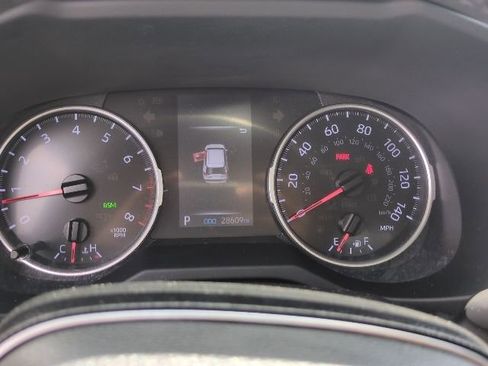 Used 2019 Toyota RAV4 XLE w/ Convenience Package image 1