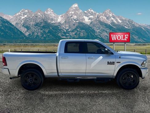 Used 2018 RAM 3500 Laramie w/ Sport Appearance Group AWD/4WD image 4