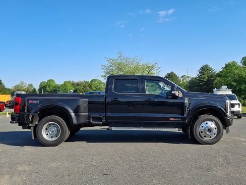 Used 2024 Ford F450 Lariat w/ FX4 Off-Road Package AWD/4WD image 7