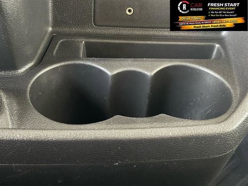 Used 2019 Ford Transit 250 130 Low Roof RWD image 20