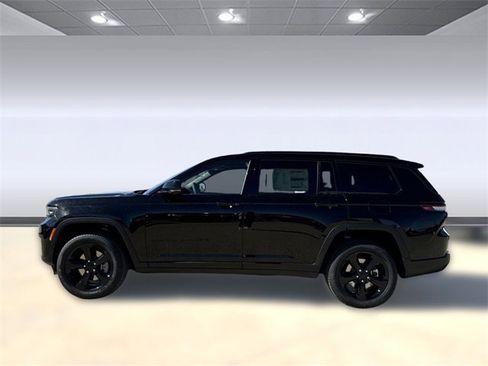 New 2025 Jeep Grand Cherokee L Limited w/ Luxury Tech Group II image 2