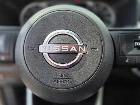 Used 2024 Nissan Rogue SV image 26