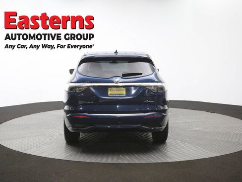 Used 2022 Buick Enclave Avenir w/ Avenir Technology Package AWD/4WD image 41